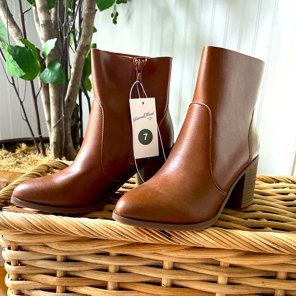 Universal Thread Cognac Leather Booties